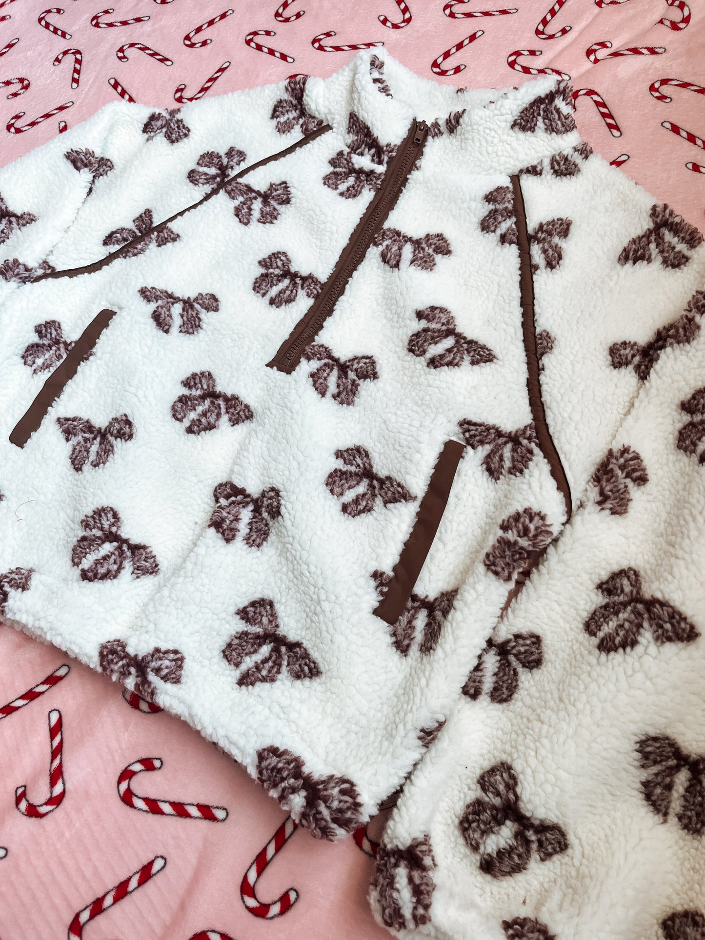 It’s a Bowtiful Thing Pullover